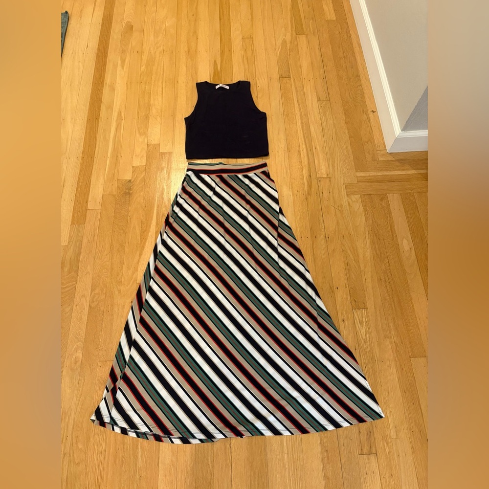 Veronica M Black and White A-Line Maxi Skirt Resort Wear
